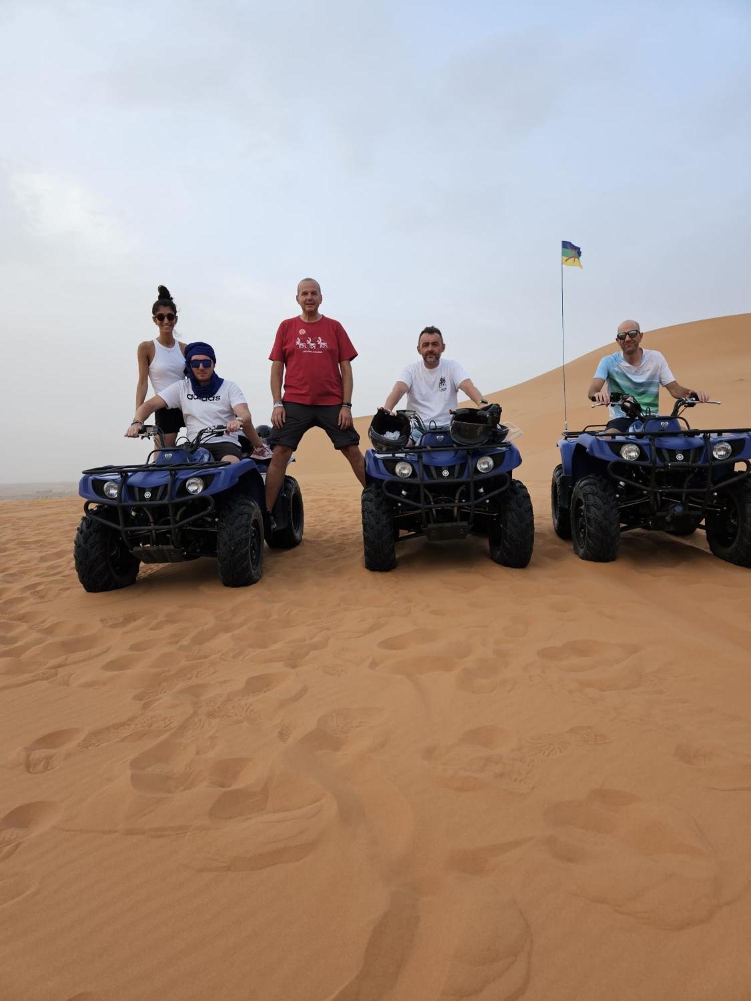 Camp Familia Erg Chebbi Hotel Merzouga Eksteriør billede